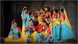 Raas dance-sukrajclasses.com